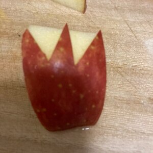 りんごチューリップ